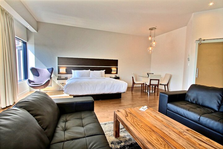 Room 42 of 112