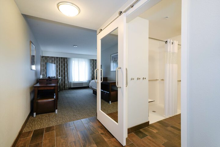 Room 18 of 78