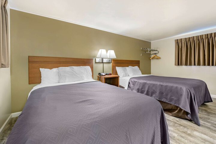 Room 40 of 50