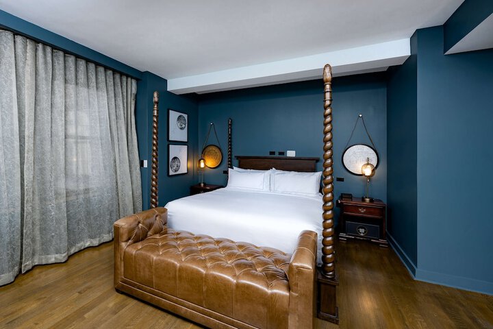 Hotel Fort Des Moines Curio Collection by Hilton