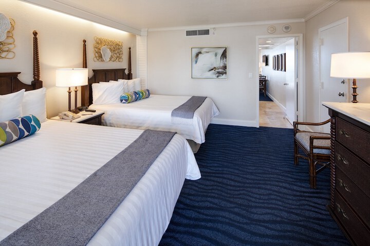 Island Grand at TradeWinds
