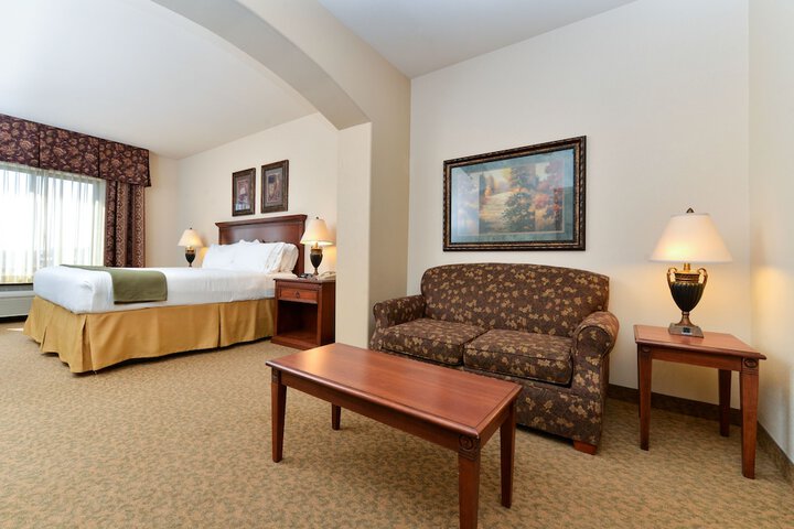 Room 42 of 63