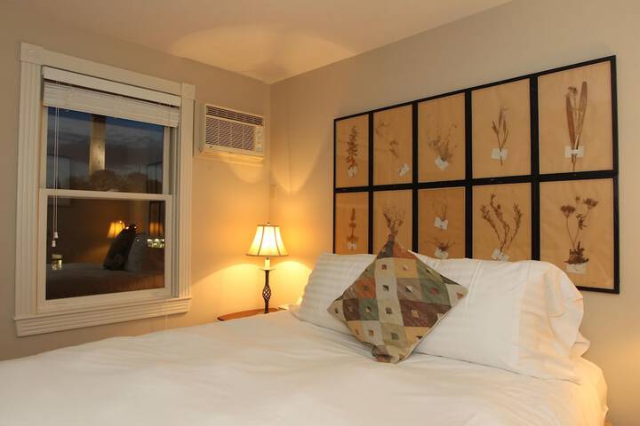Room 14 of 163
