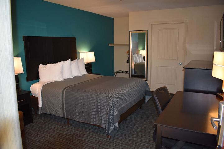 Room 21 of 24