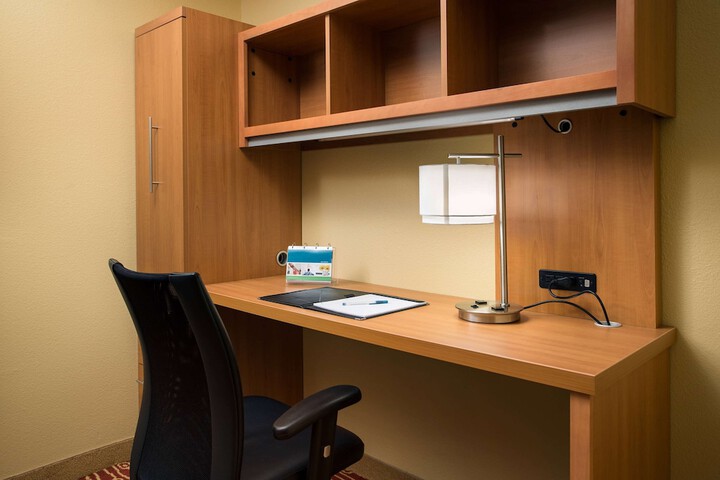 Room 17 of 21