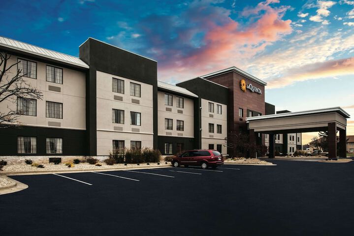 Hotel 7 of 43