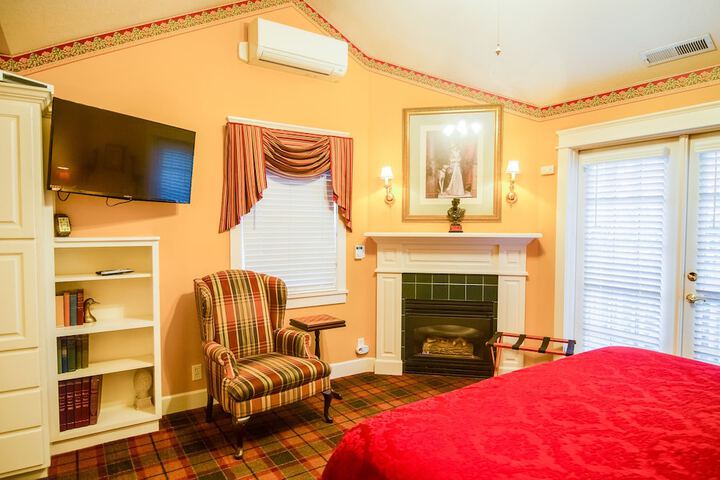 Room 58 of 144