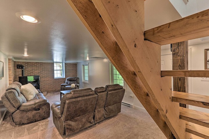 The Millersburg Mountain House Getaway w / Gazebo!