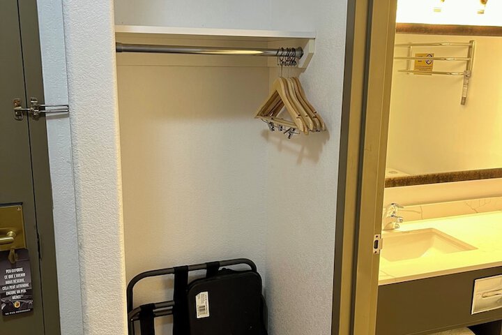 Room 31 of 57