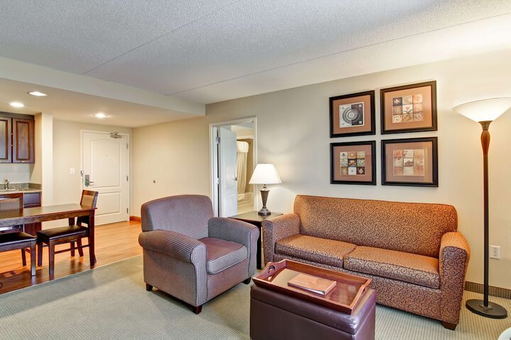 Room 14 of 30