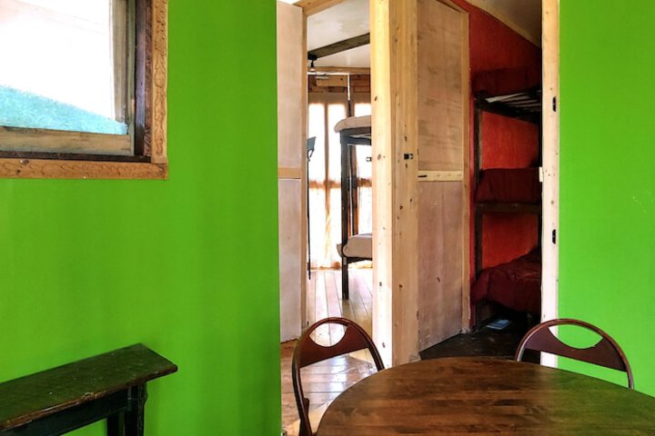 Lost River Hostel