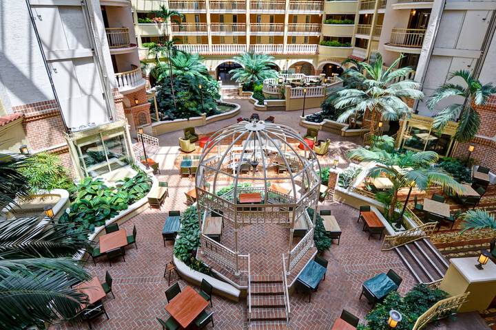 Embassy Suites by Hilton Orlando North