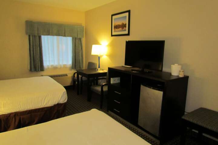 Room 13 of 49
