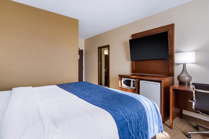 Room 25 of 58