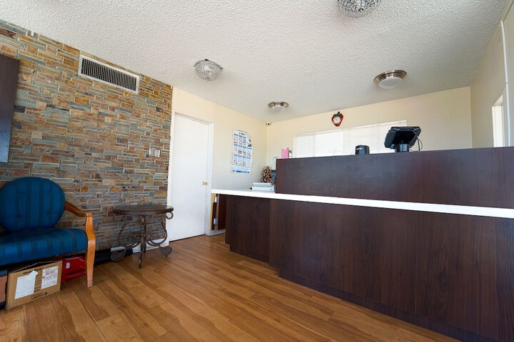 Mojave Hotel