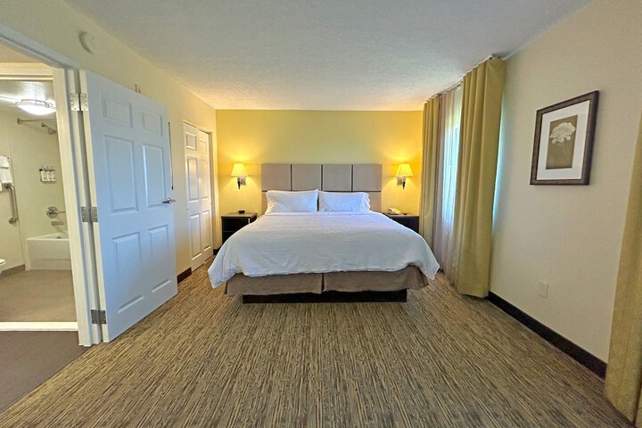Room 21 of 51