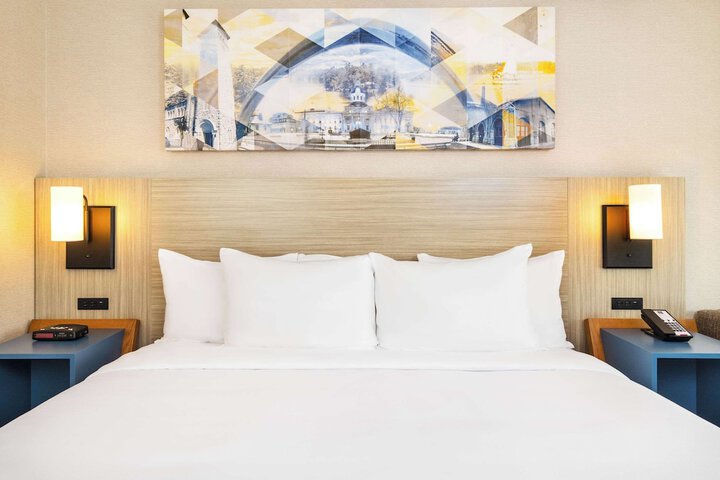 Room 20 of 70