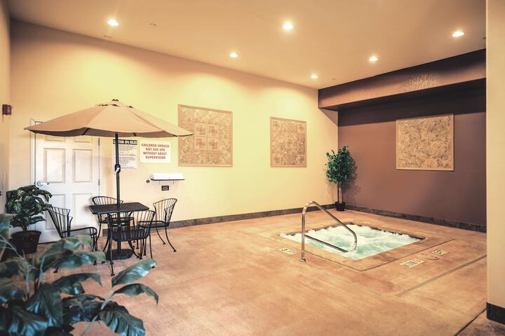 Pool 15 of 100