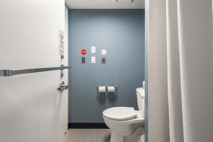 Room 21 of 51
