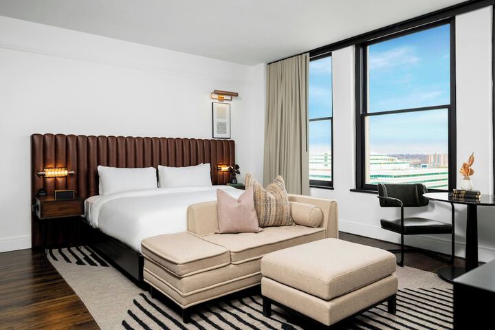 Surety Hotel Autograph Collection