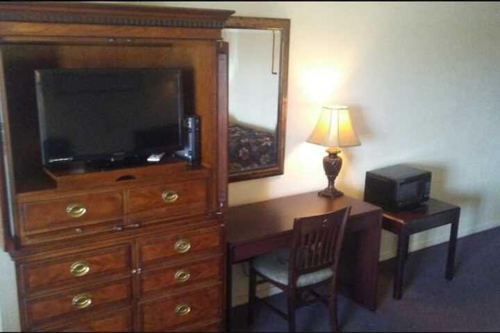 Room 12 of 15