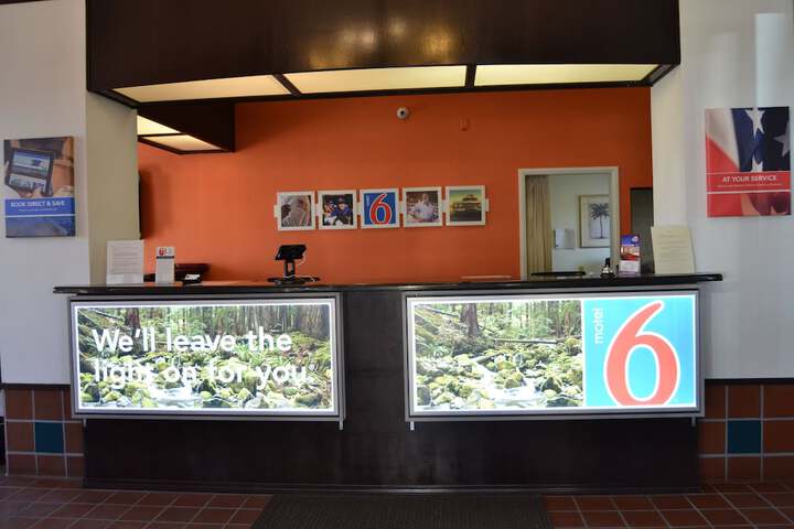 Motel 6 Oakdale CA