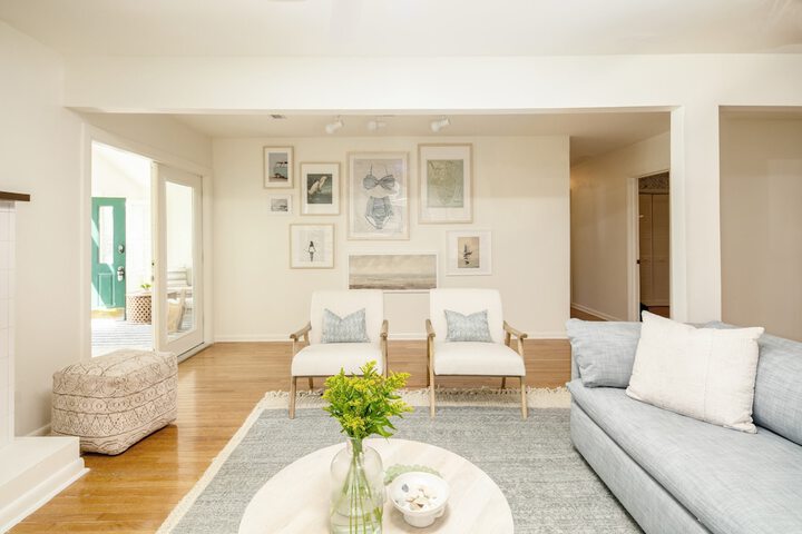 Hemlock by Avantstay Minutes From Folly Beach w / Multiple Patios