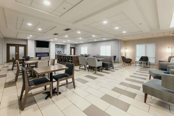 Hotel Interior 11 of 47