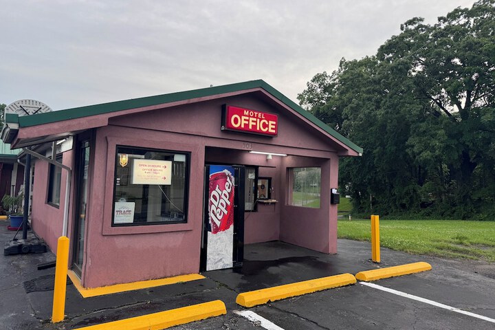 David Crockett Motel