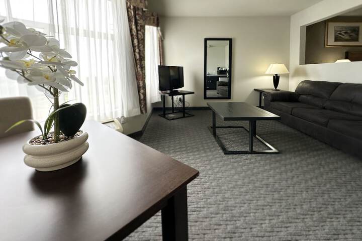 BayVue Hotel Resort and Suites