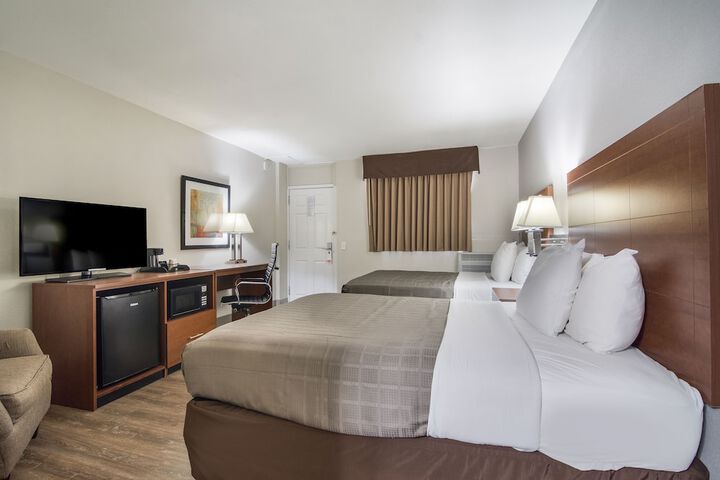 Townhouse Inn