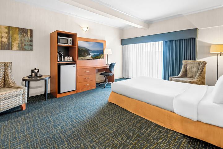 Room 37 of 60