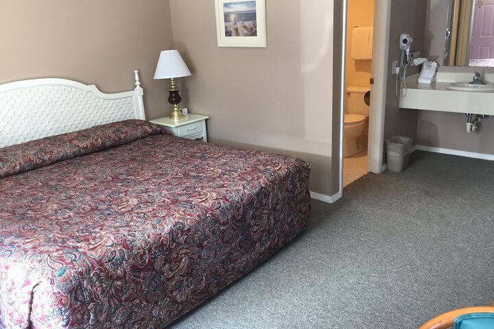 Room 19 of 29