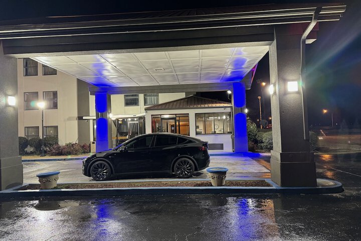 Hotel 2 of 14