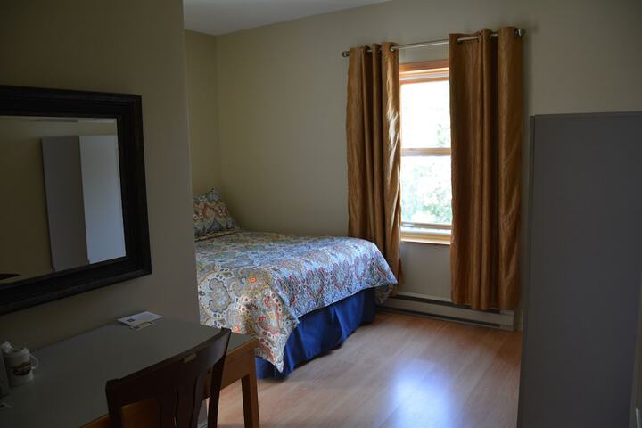 Room 48 of 72