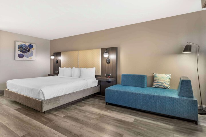 Best Western Marina State Beach