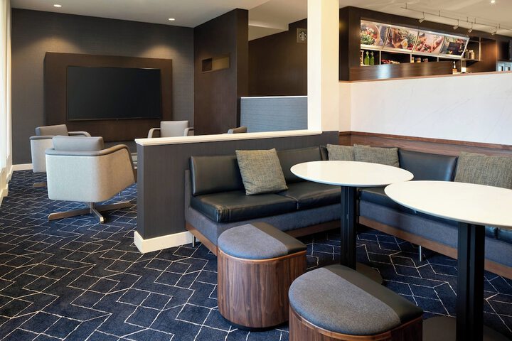 Hotel Interior 10 of 37