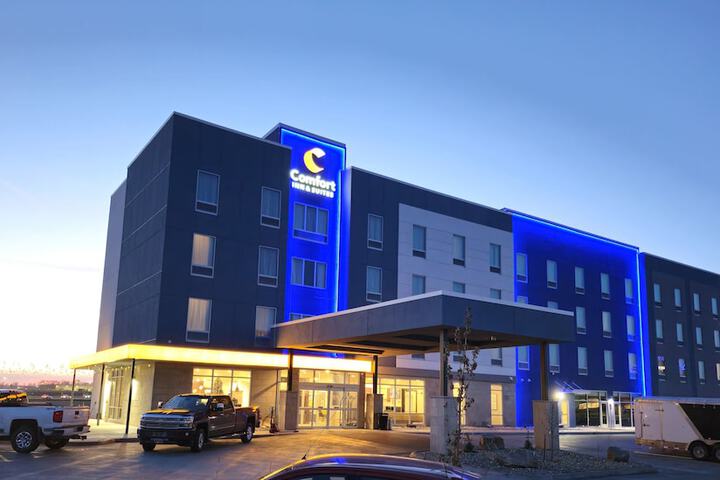 Hotel 4 of 48