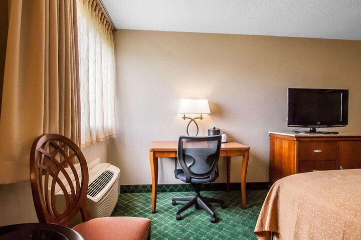 Quality Inn Cairo I-57