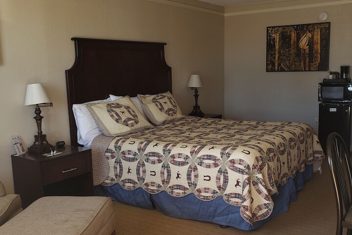 Room 43 of 55
