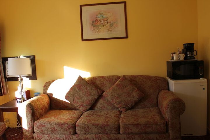Room 18 of 24