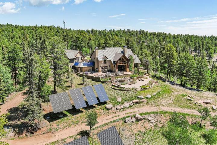 Off Grid Luxury Experience