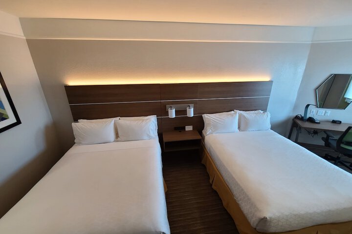 Room 21 of 63
