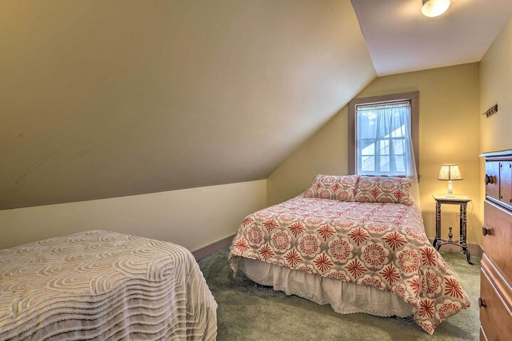 Darling Hill Home on Kingdom Trails-near Burke Mtn