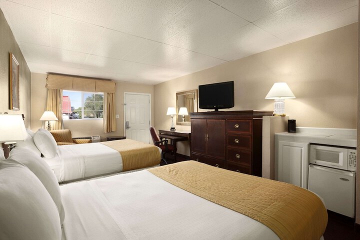 Room 20 of 46