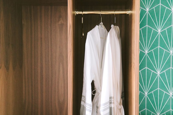 Room 15 of 48