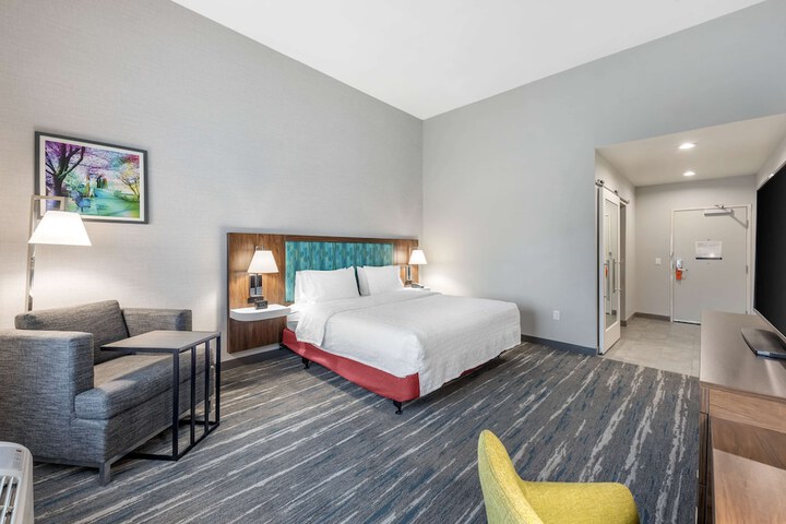 Room 13 of 29