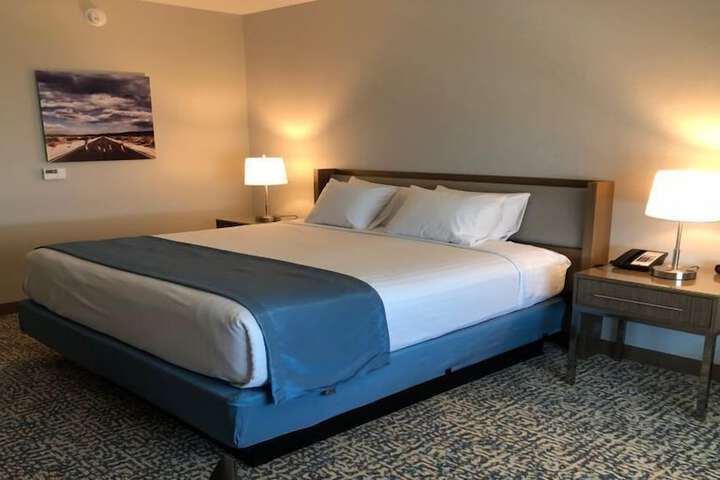 Room 18 of 30