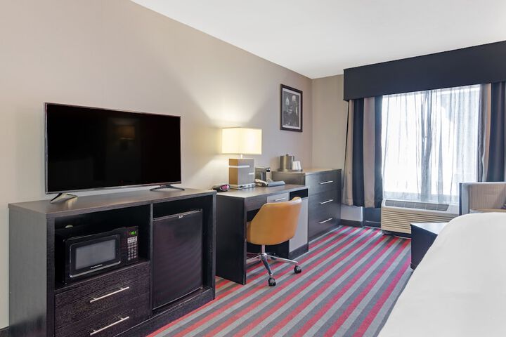 Comfort Inn & Suites Carrollton