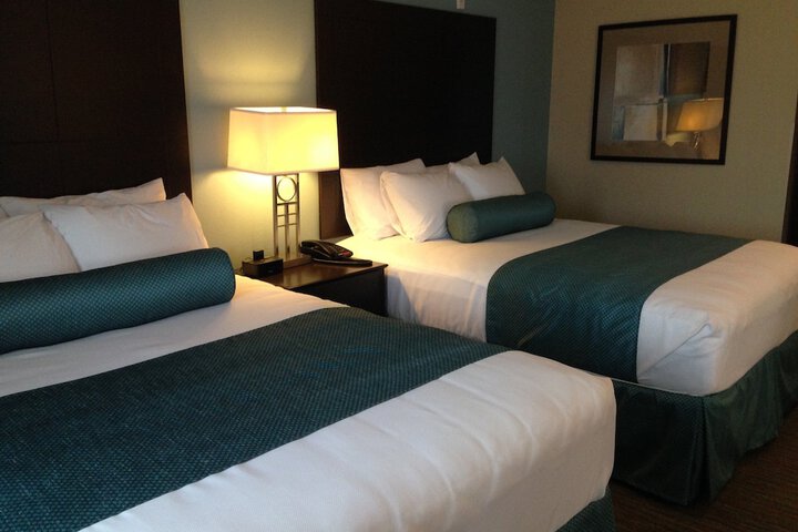 Room 43 of 59